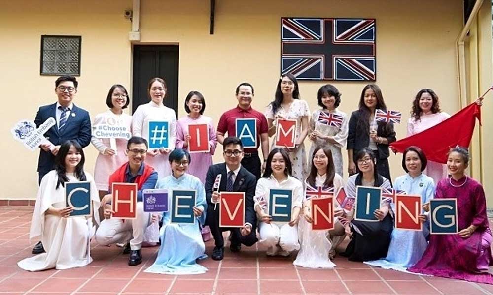 Vietnamese students overseas hit all-time high of 250,000